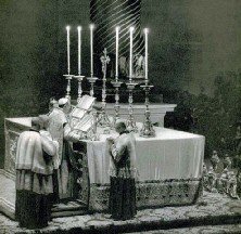 Mass at the Papal Altar